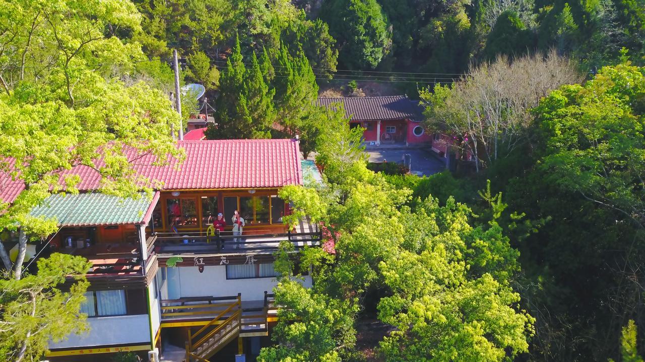 Hong Wa Cuo南投埔里紅瓦厝山居民宿 Luaran gambar